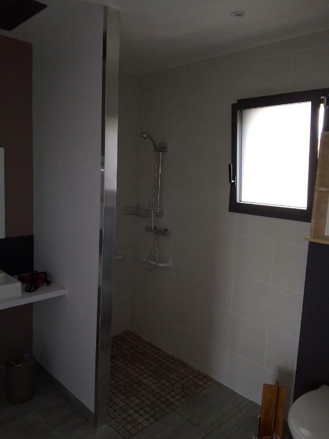 Apartamento Au Refuge Des Farfas Saint-Paul-en-Pareds Exterior foto