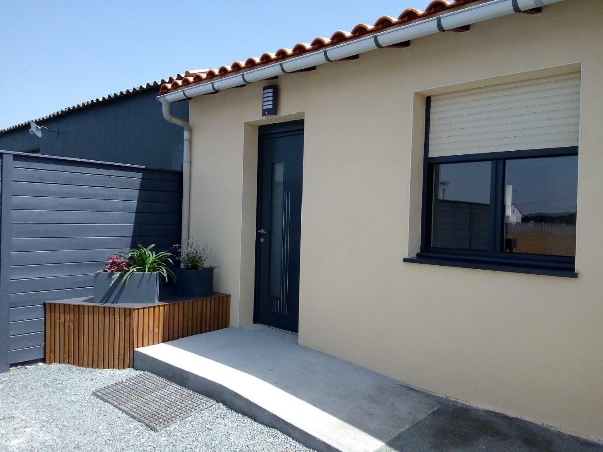 Apartamento Au Refuge Des Farfas Saint-Paul-en-Pareds Exterior foto